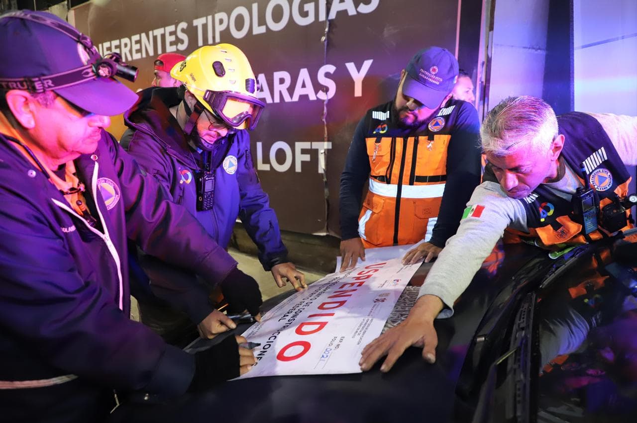 SUSPENDE ALCALDÍA ÁLVARO OBREGÓN OBRA EN PERIFÉRICO SUR 2950 POR RIESGO A LA POBLACIÓN