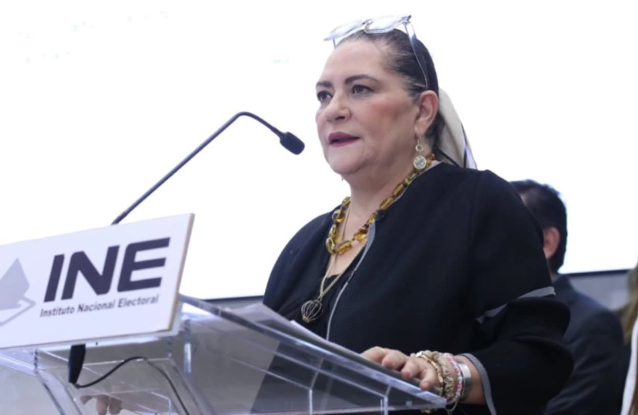 Guadalupe Taddei Zavala, presidenta del INE, durante una conferencia de prensa sobre la crisis de credibilidad en la institución electoral.