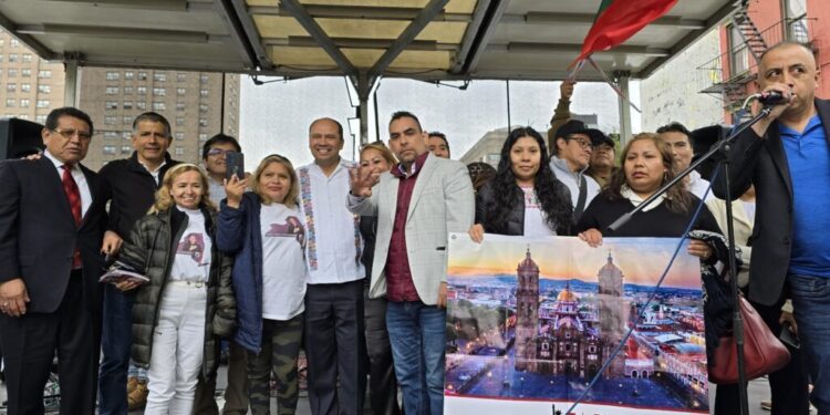 Comunidad migrante de Puebla en Nueva York expresa su apoyo a Armenta, en el marco del 5 de Mayo