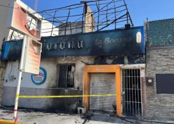 Incendian restaurantes en Coatzacoalcos