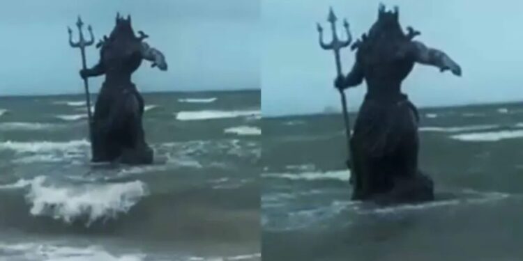 ¿Cómo sobrevivió la estatua de Poseidón a la fuerza del huracán ‘Beryl’?