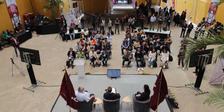 PRESENTA ALCALDÍA ÁLVARO OBREGÓN LA FERIA DE LAS FLORES 2025