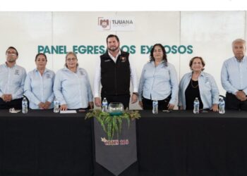 Participa Ismael Burgueño en Panel de Egresados Exitosos del CBTis 116