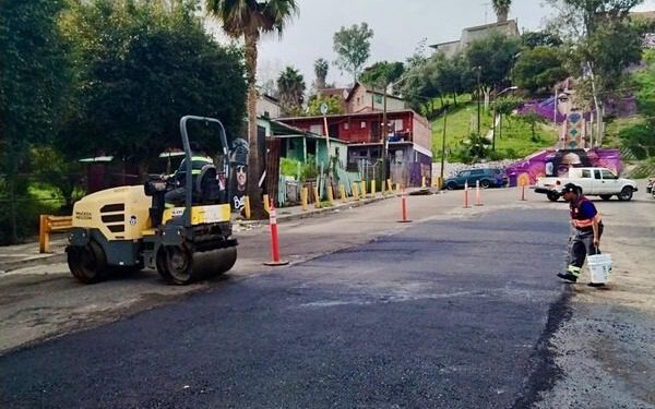 Continúa XXV Ayuntamiento de Tijuana con trabajos de bacheo en delegaciones municipales